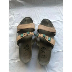 Obeo Women’s Slip On Sandals Adjustable Size 10